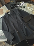 Blazer HM đen 6 khuy