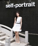 Váy SELF PORTRAIT sát nách chân bồng