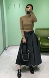 Chân váy PRADA khóa trước
