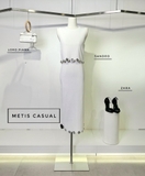 Chân váy SANDRO đính hoa