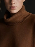 Set len Massimo Dutti nâu cổ lọ+ chân váy