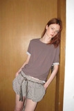 Tshirt MASSIMO DUTTI cộc viền bèo