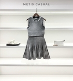 Áo sát nách SANDRO kẻ caro