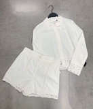 Quần short Zara ren dập