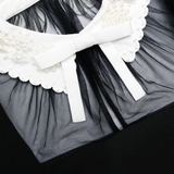 Váy SELF PORTRAIT đen cộc cổ ren trắng đá