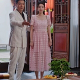 Váy SELF PORTRAIT ren hồng cổ vuông