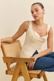 Áo REEFORMATION 2 dây cổ bẻ viền ren