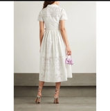Váy SELF PORTRAIT trắng ren dập