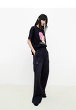 Tshirt MO&CO FREE KEIN đen họa tiết