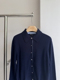 Áo len MAJE navy cổ bẻ cải tay sơ mi kẻ xanh