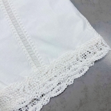 Quần short Zara ren dập