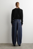 Quần jean COS baggy