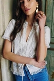 Áo Sezane trắng cộc tay cải ren