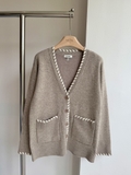 Cardigan SANDRO nâu viền trắng