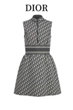 Váy sát nách Dior khóa ngực