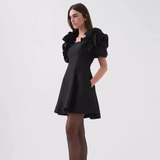 Váy AJE cúp ngực hoa tay