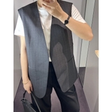 Áo gile COS kẻ dáng xuông