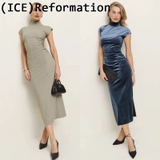 Váy REFORMATION vai chờm nhung