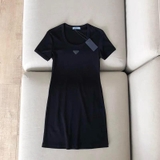 Váy PRADA cotton đen cộc tay