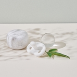 Ty ngậm 100% silicone Moyuum - 6m+ - Màu trắng