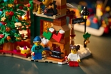 Lego Icons Holiday House 11387