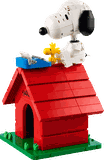 LEGO IDEAS Peanuts: Snoopy's Doghouse 21368