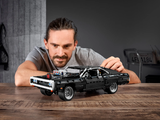 LEGO Technic Dom's Dodge Charger 42111