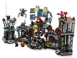 LEGO Batcave Clayface™ Invasion 76122
