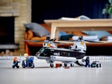 Lego Marvel Black Widow's Helicopter Chase 76162
