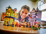 LEGO Quality Quidditch™ Supplies & Ice Cream Parlour 76452