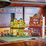 LEGO Quality Quidditch™ Supplies & Ice Cream Parlour 76452