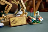 LEGO Dinosaur Fossils: Triceratops 77985