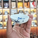 Tách Sứ Cảnh Đức Vẽ Tay 2 Mặt - Hoa Lan - Dáng Tròn