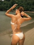 SISTERS Bikini 2 mảnh vỏ sò Pia - Kem