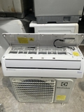 Máy Lạnh cũ Electrolux Inverter 1.0 HP ESV09CRR-C3 mới 95%