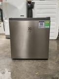 Tủ Lạnh Cũ Electrolux 45 Lít EUM0500AD-VN mới 97%