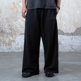 Wideleg distressed Blackorp Logo - black sweatpant