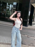 Quần jeans ống suông xẻ nút cá tính & năng động - GOOTIKFASHION