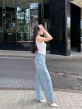 Quần jeans ống suông xẻ nút cá tính & năng động - GOOTIKFASHION