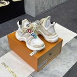 LV Archlight Sneaker Mỏ Vịt Trắng Kem