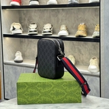 Túi Đựng ĐT Gucci Đen Da Thật