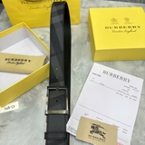 Dây Lưng Burberry Kẻ Đen Khoá Cài