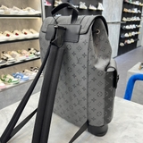 Balo LV Christopher Monogram Eclipse “Black Grey”