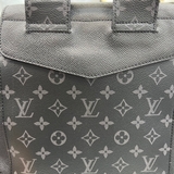 Balo Da LV Đen Hoạ Tiết Da Thật