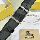 Dây Lưng Burberry Kẻ Đen Khoá Cài