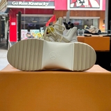 LV Archlight Sneaker Mỏ Vịt Trắng Kem