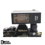 Nikon F3/Grip MD-4/ Lense Zoom 35-70 AIS/Flash - Pro SLR - 135mm Camera