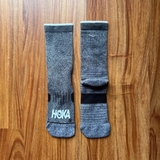 Tất cổ cao Hoka Crew Run Socks