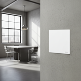 Bộ Công Tắc 20A 2 Cực Có LED Vuông Màu Trắng Có Tiếp Địa Simon M7 Gem Diamond White 662025G-4F-Thẩm mỹ vượt trội Mặt kính Gem màu trắng mang lại vẻ đẹp tinh tế, sang trọng.