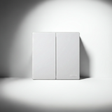 Bộ Công Tắc Đôi 1 Chiều Vuông Màu Trắng Simon M7 Gem Diamond White 661021G-4F -Tiết Kiệm Không Gian Tối Đa Thay vì lắp 2 công tắc đơn lẻ tẻ